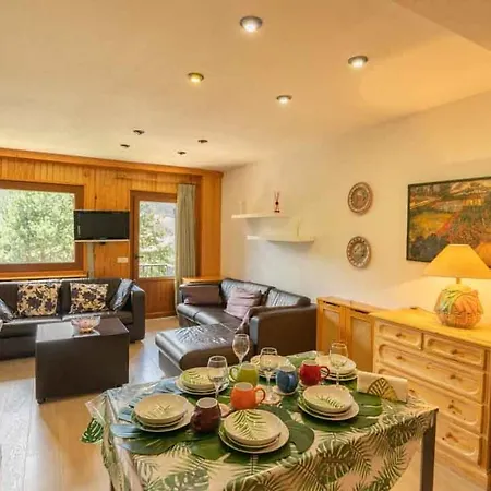 - Admite Mascotas * フォルミガル