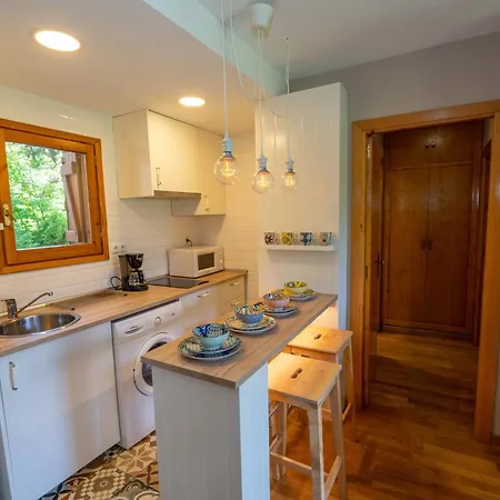 - Admite Mascotas アパート