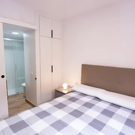 - Admite Mascotas フォルミガル