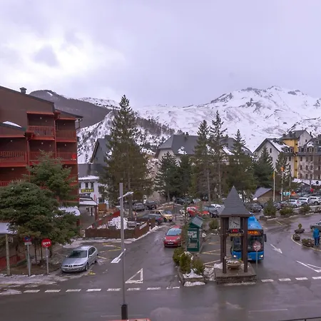 - Admite Mascotas アパート