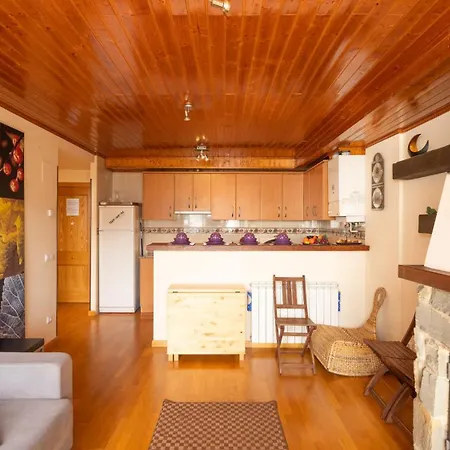 - Admite Mascotas アパート *